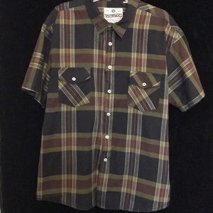 EVOLUTION IN DESIGN MENS PLAID SHIRT